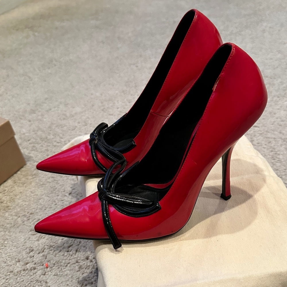 Prada Patent Leather Pump Size 9
